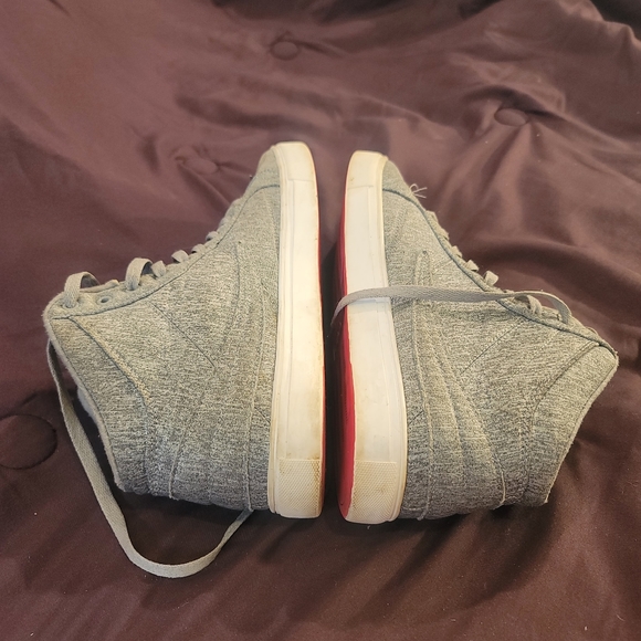 Fila Textile Smokescreen Women's Size 11 Gray High Top Shoes - Picture 2 of 5